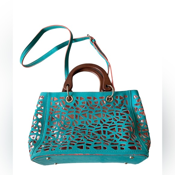 Republic Vegan Transparent Bag - Picture 3 of 10